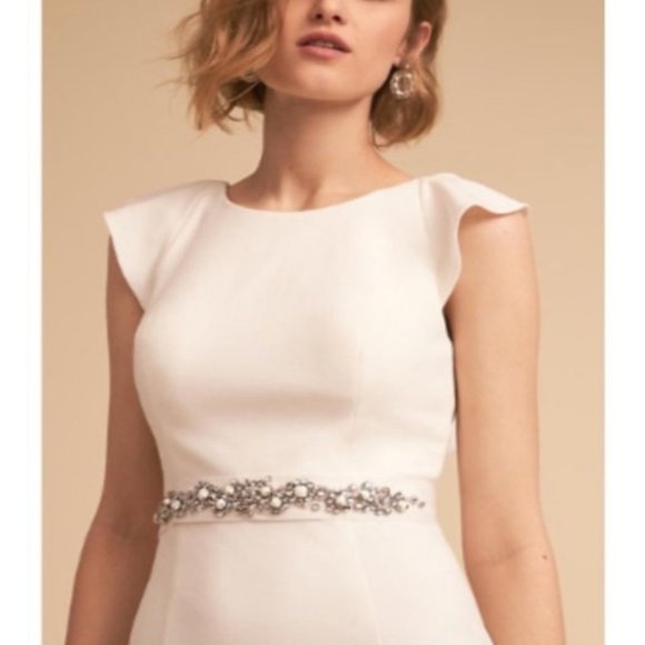 ADRIANNA PAPELL Ruffle Back Belted Dress - Picture 2 of 2